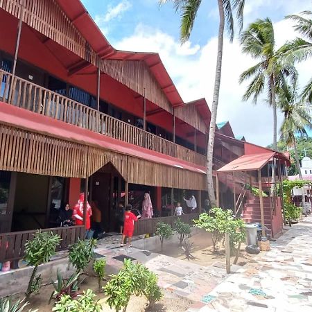 Mooi Park Hotel Sorong Exterior photo
