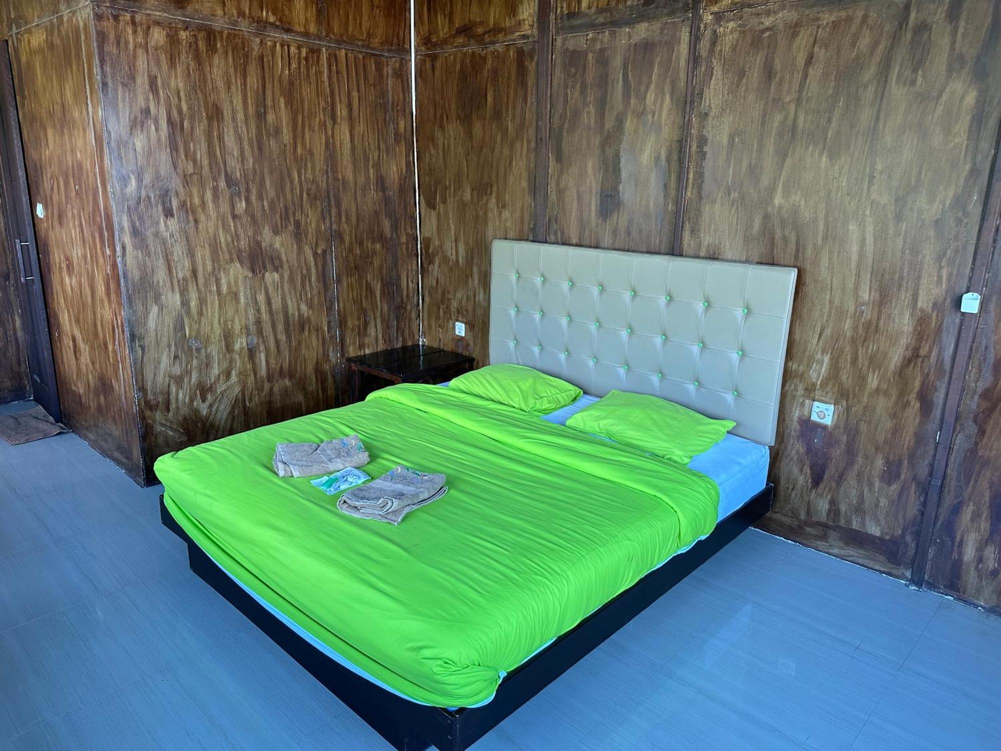 Mooi Park Hotel Sorong Exterior photo