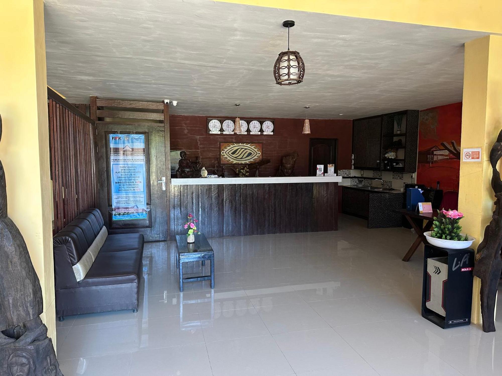 Mooi Park Hotel Sorong Exterior photo